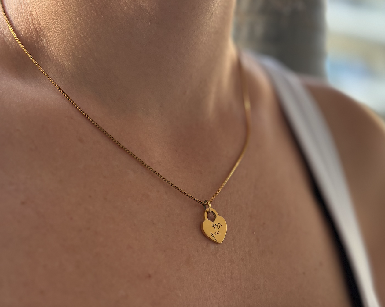 חריטת כתב יד תמיד איתך